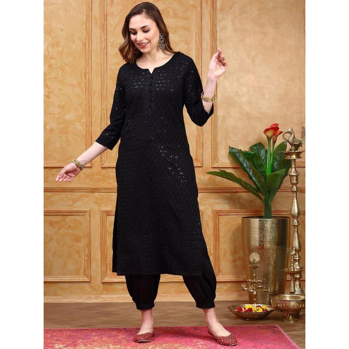 Ishin Embroidered Notch Neck Kurta with Trousers Set-women-clothing-ethnicwear-kurtasets-image-1