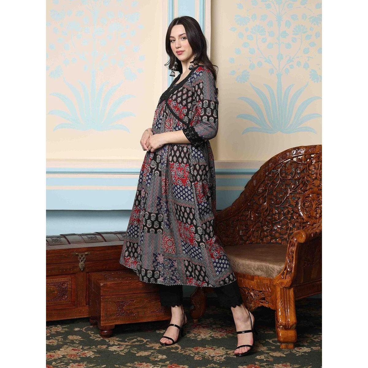 Ishin Printed A-Line Kurta with Trousers Set-women-clothing-ethnicwear-kurtasets-image-3