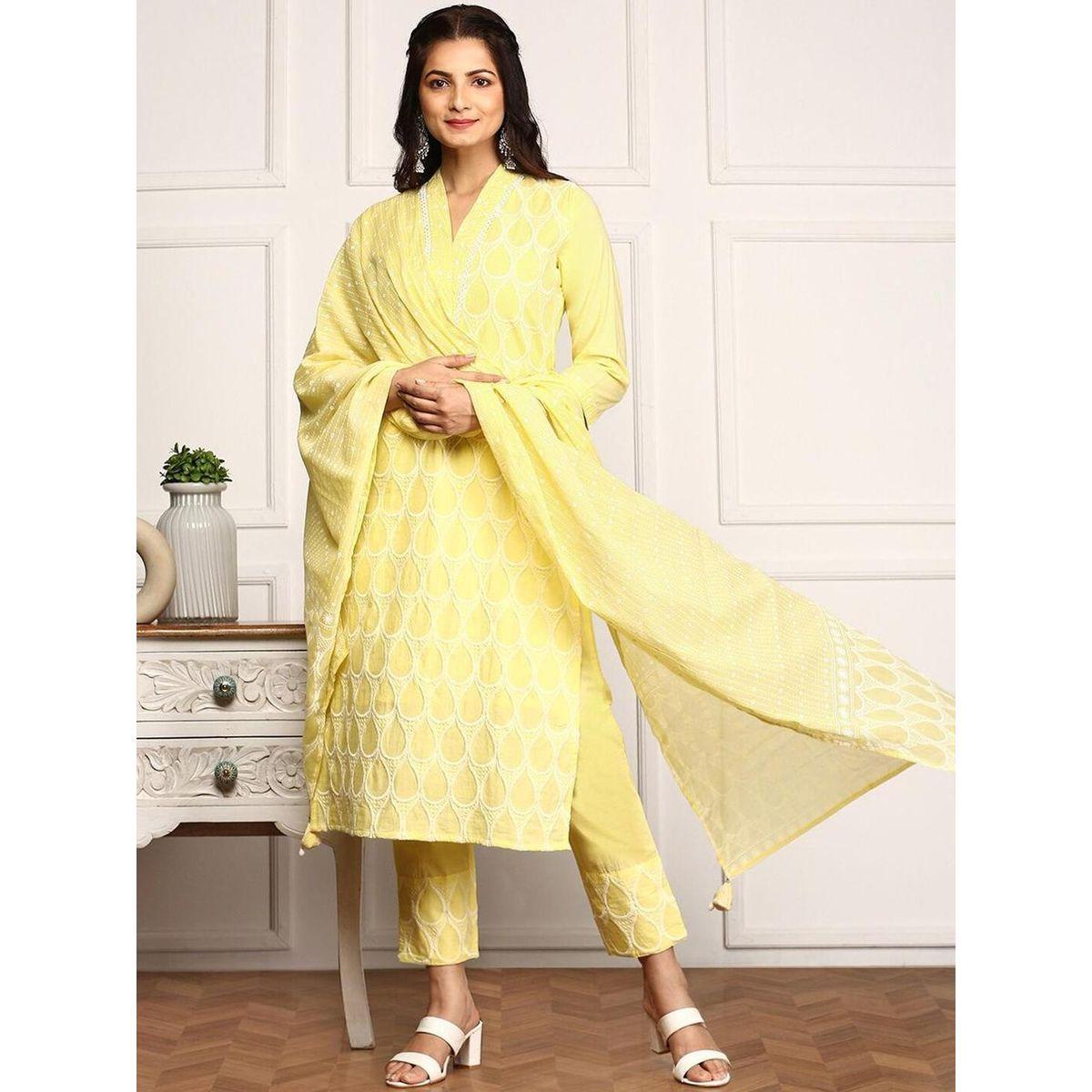 مجموعة من بنطال ودوباتا مع كورتا مُطرّزة-women-clothing-ethnicwear-kurtasets-image-1
