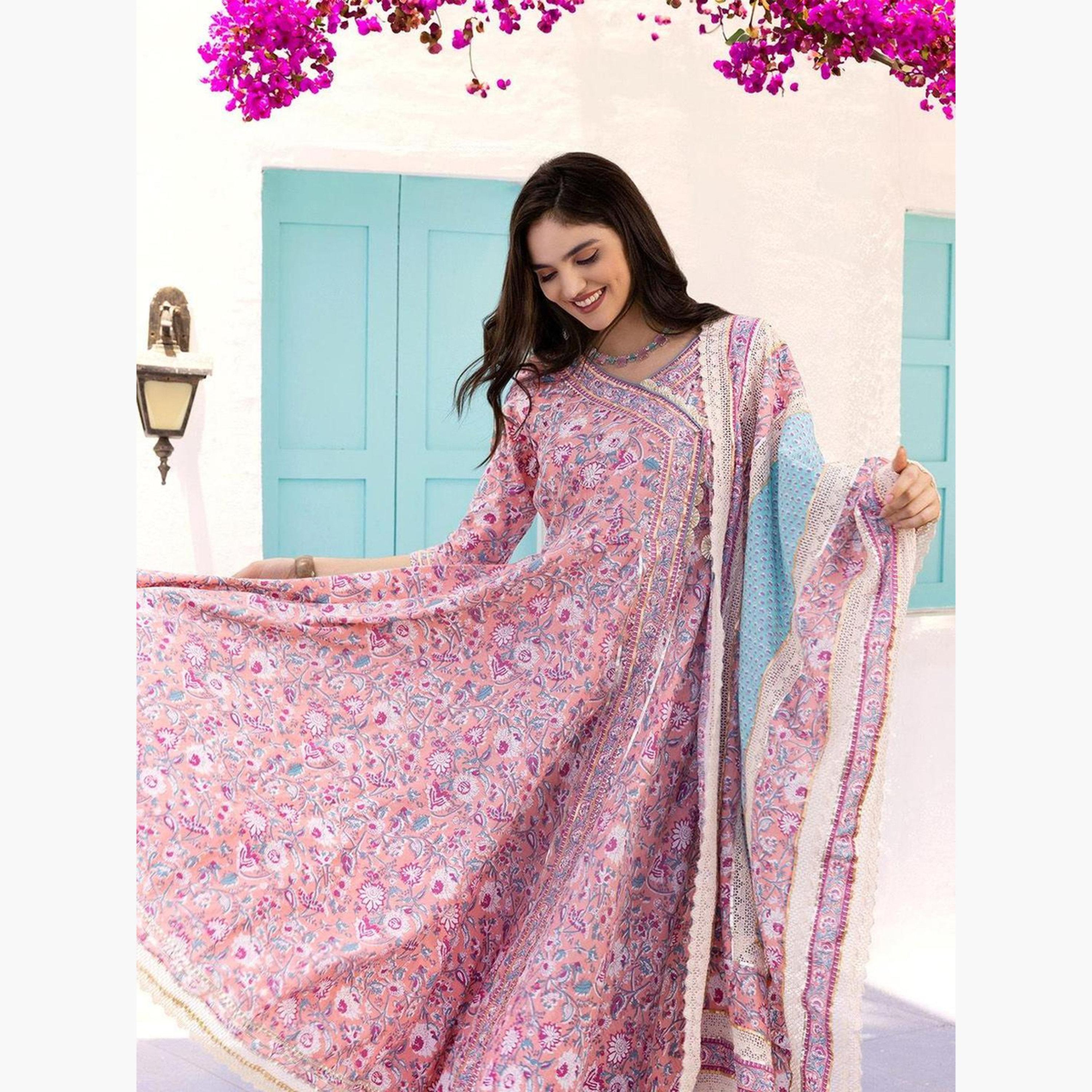 إيشين - طقم كورتا مطبوع برقبة على شكل حرف V مع بنطال ووشاح-women-clothing-ethnicwear-kurtasets-image-2