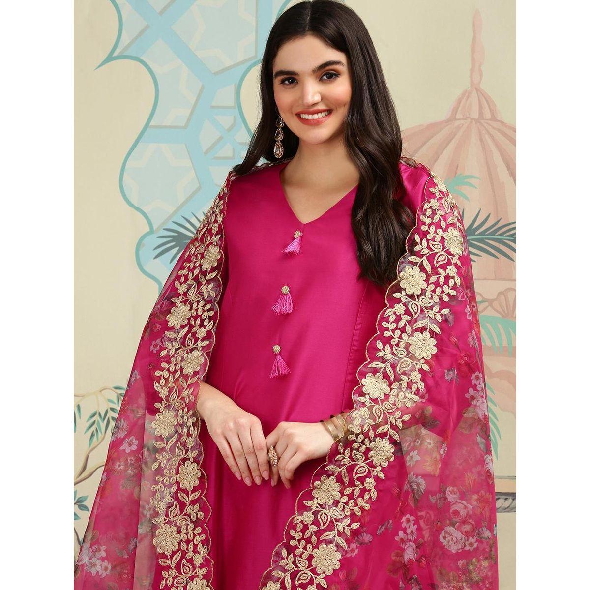 Ishin Solid Kurta with Trousers and Dupatta Set-women-clothing-ethnicwear-kurtasets-image-4