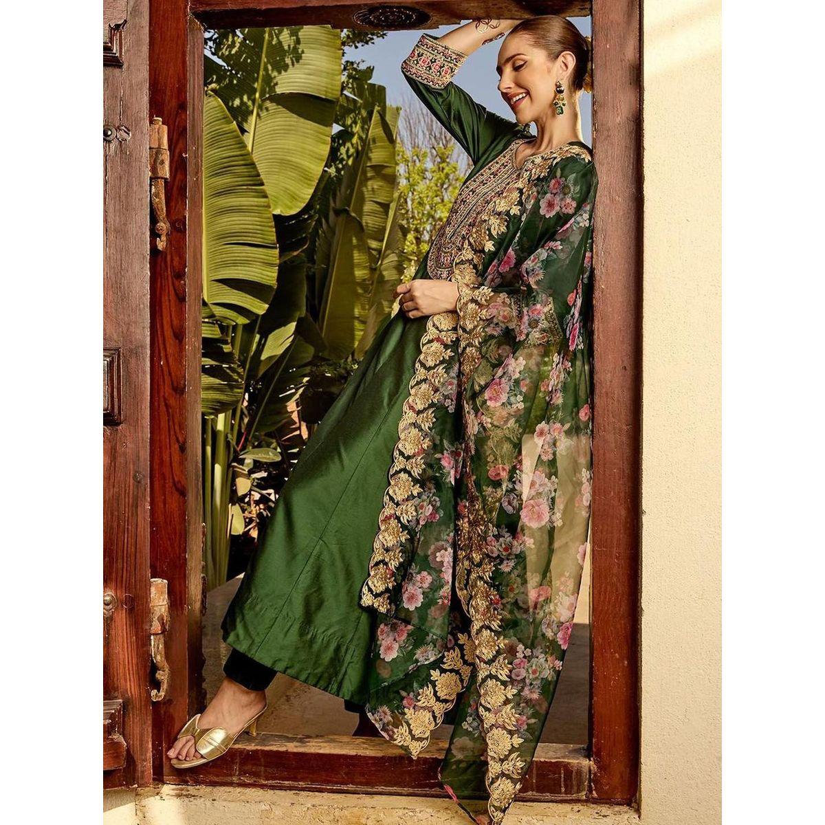 مجموعة من دوباتا وكورت بتفاصيل مُطرّزة-women-clothing-ethnicwear-kurtasets-image-1