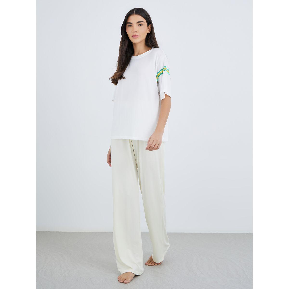 Styli Striped Detail T-Shirt and Pyjama Set-women-clothing-nightwear-pyjamas-longsets-image-2