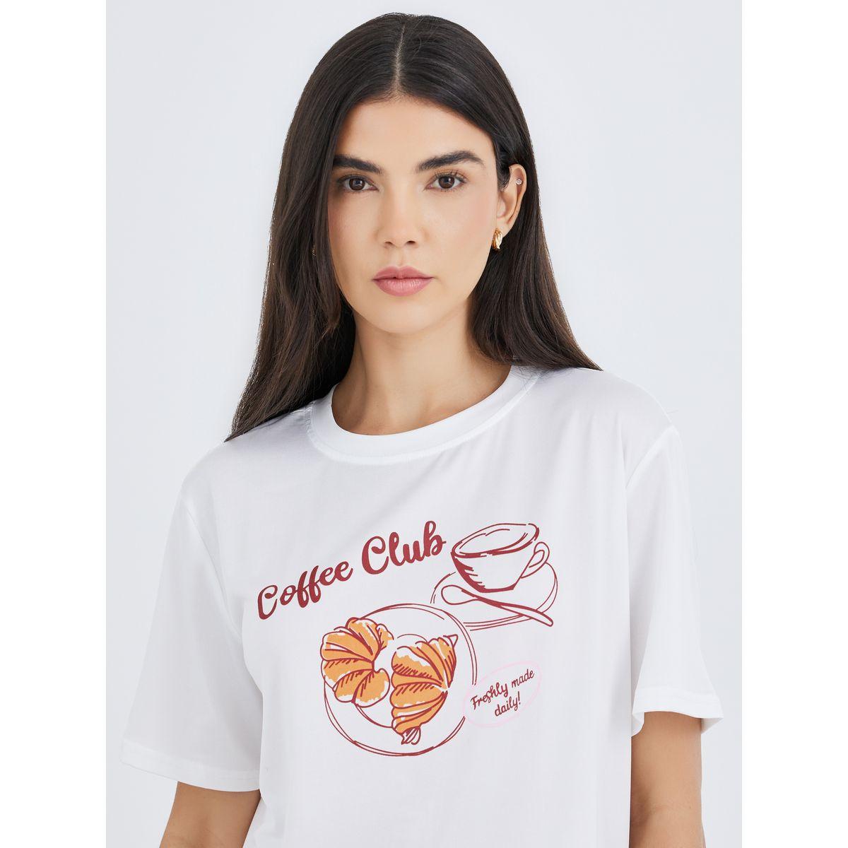 طقم من بنطال بيجاما وتيشيرت بطبعة جرافيك-women-clothing-nightwear-pyjamas-longsets-image-3