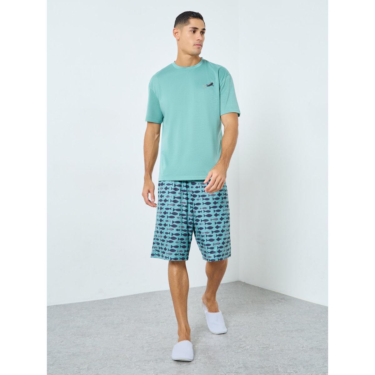 طقم تيشيرت أخضر مزرق وبجامة شورت مطبوع بالأسماك-men-clothing-nightwear-sets-image-1