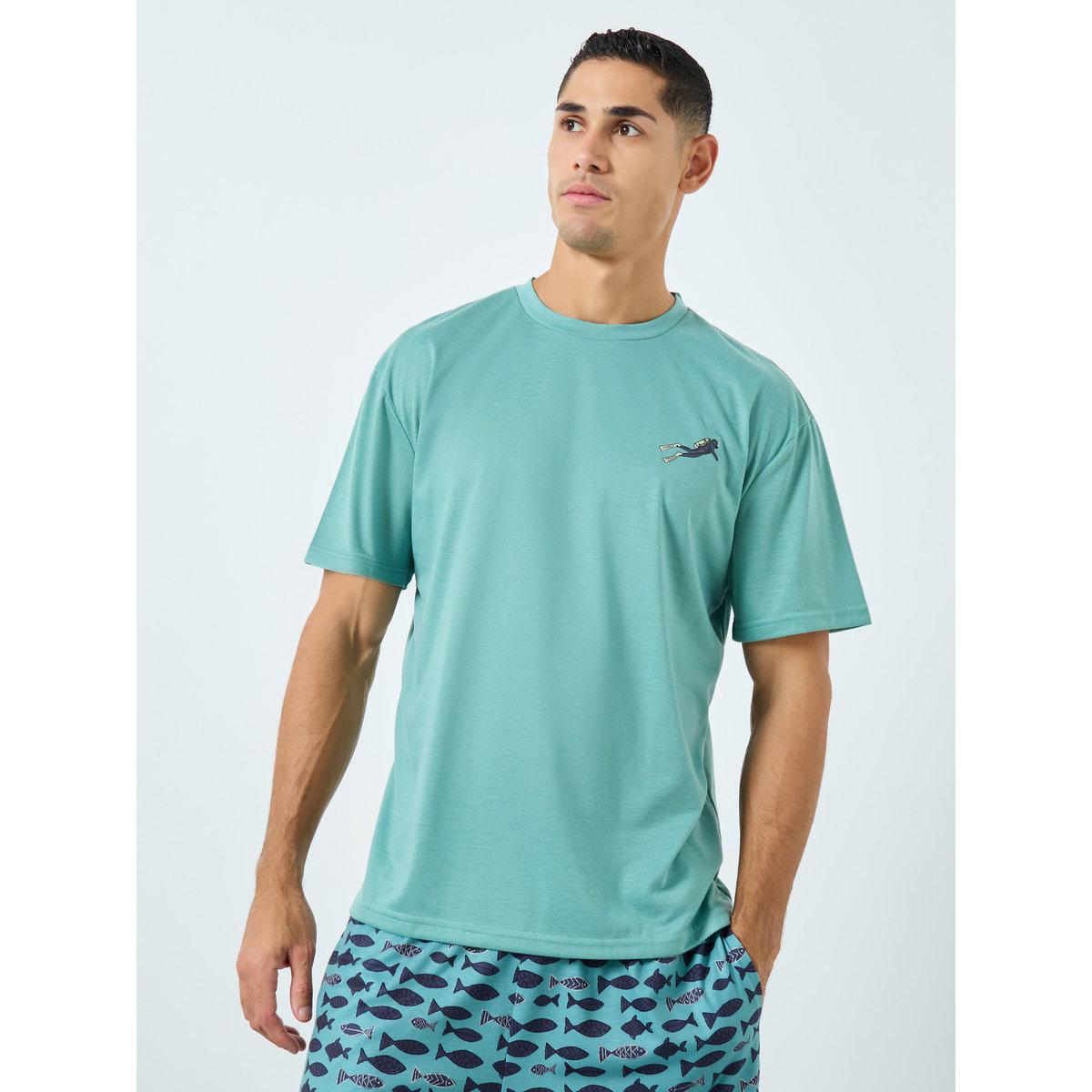 طقم تيشيرت أخضر مزرق وبجامة شورت مطبوع بالأسماك-men-clothing-nightwear-sets-image-2