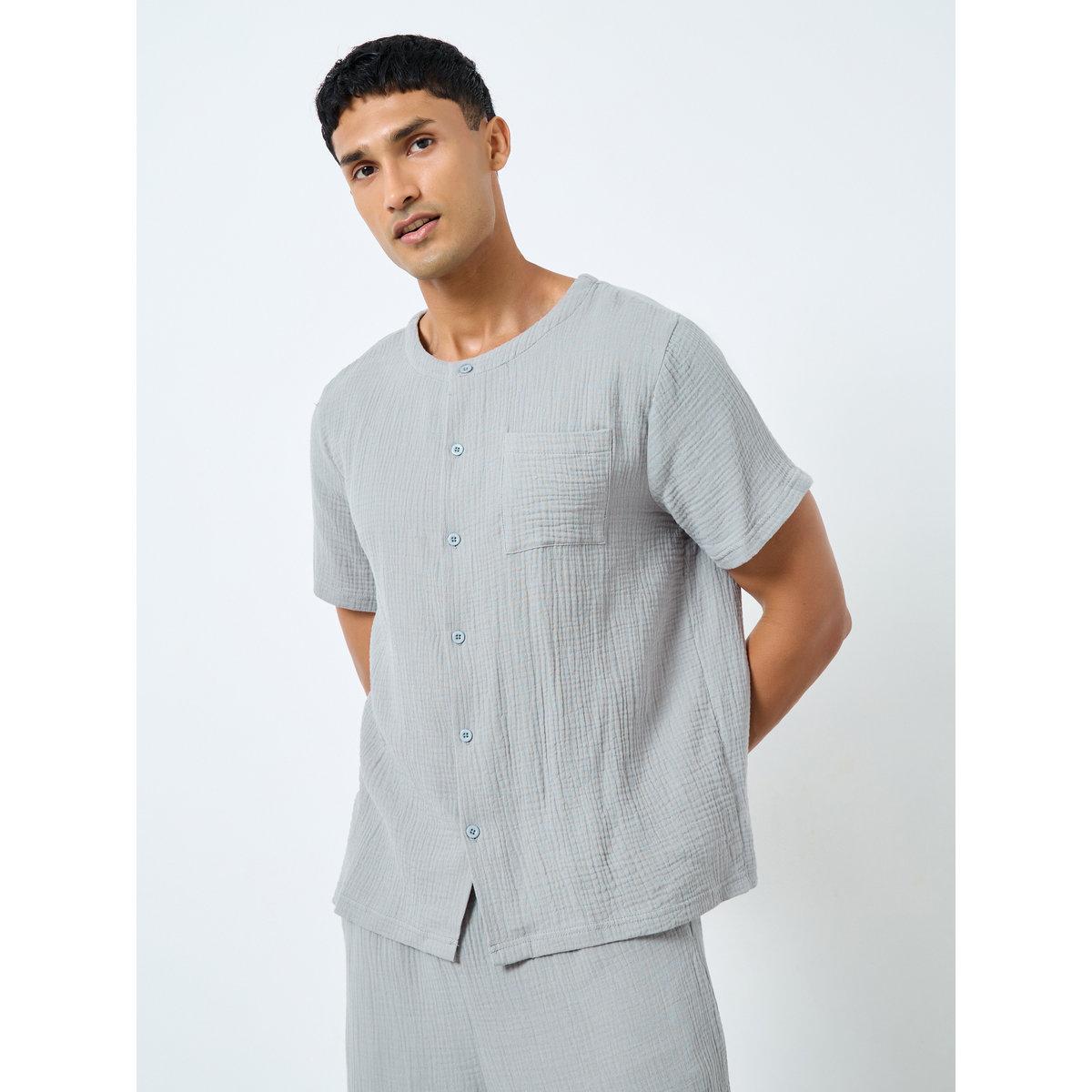 طقم من بنطال بيجاما وقميص قطني-men-clothing-nightwear-sets-image-2