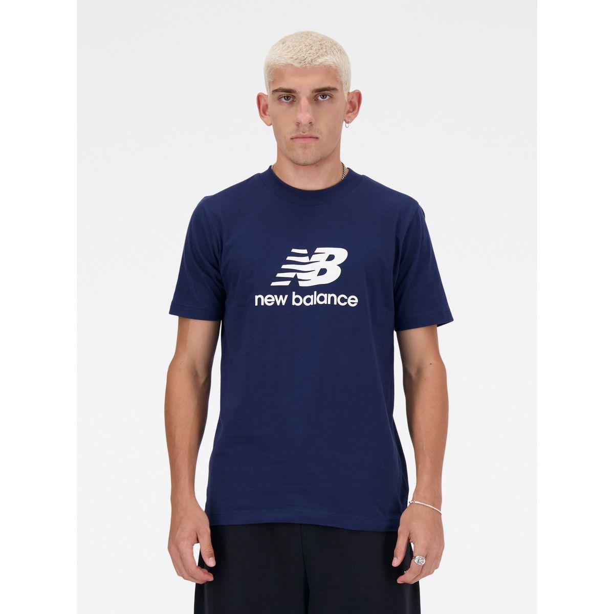 New Balance Sport Essentials Logo T-Shirt-men-clothing-tshirtsandpolos-tshirts-image-1