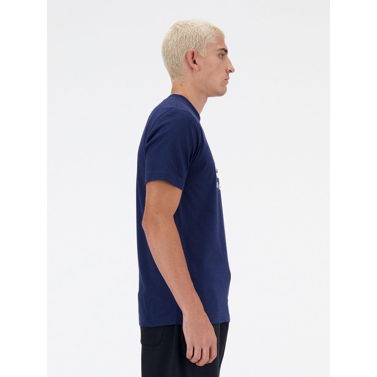 New Balance Sport Essentials Logo T-Shirt-men-clothing-tshirtsandpolos-tshirts-image-2