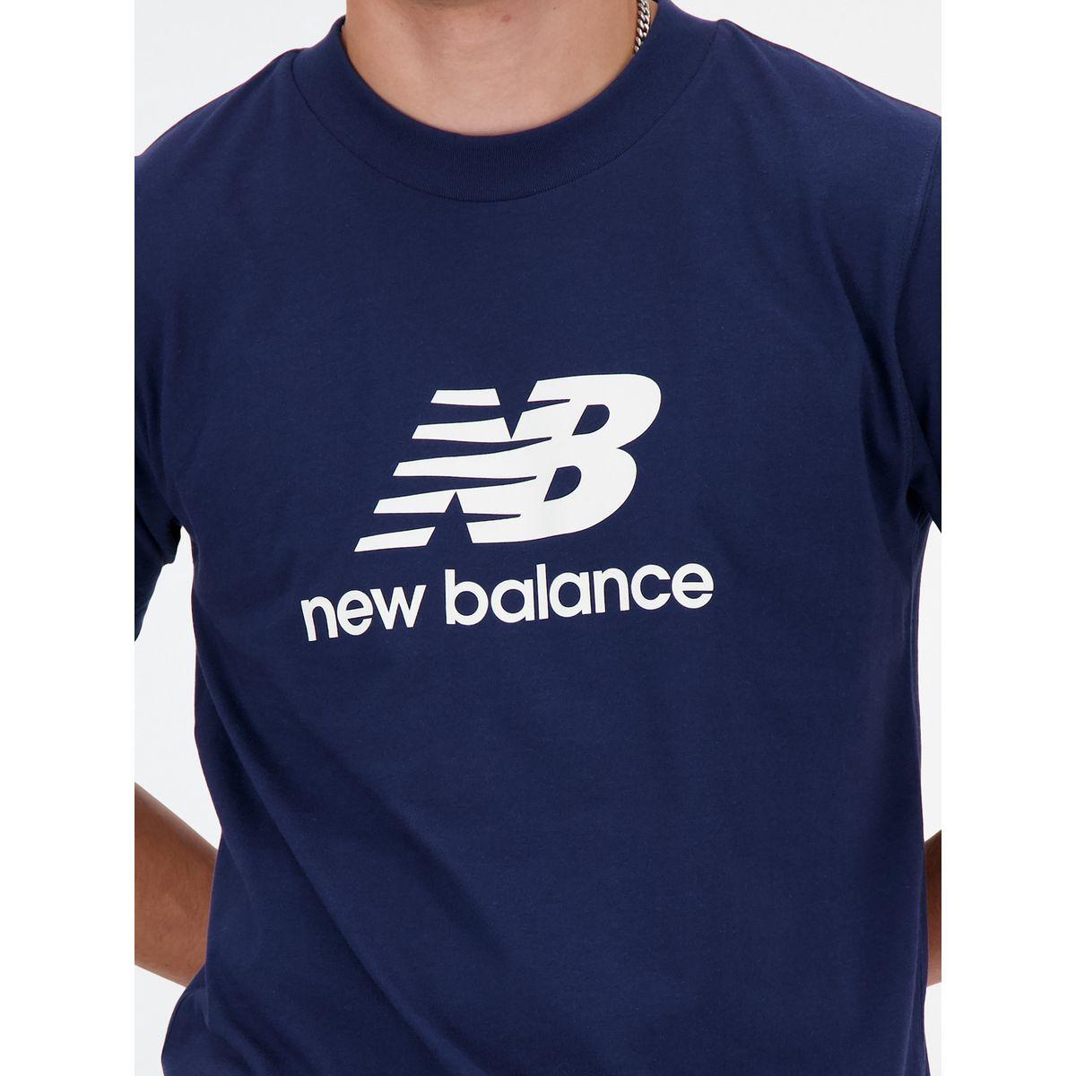 New Balance Sport Essentials Logo T-Shirt-men-clothing-tshirtsandpolos-tshirts-image-4