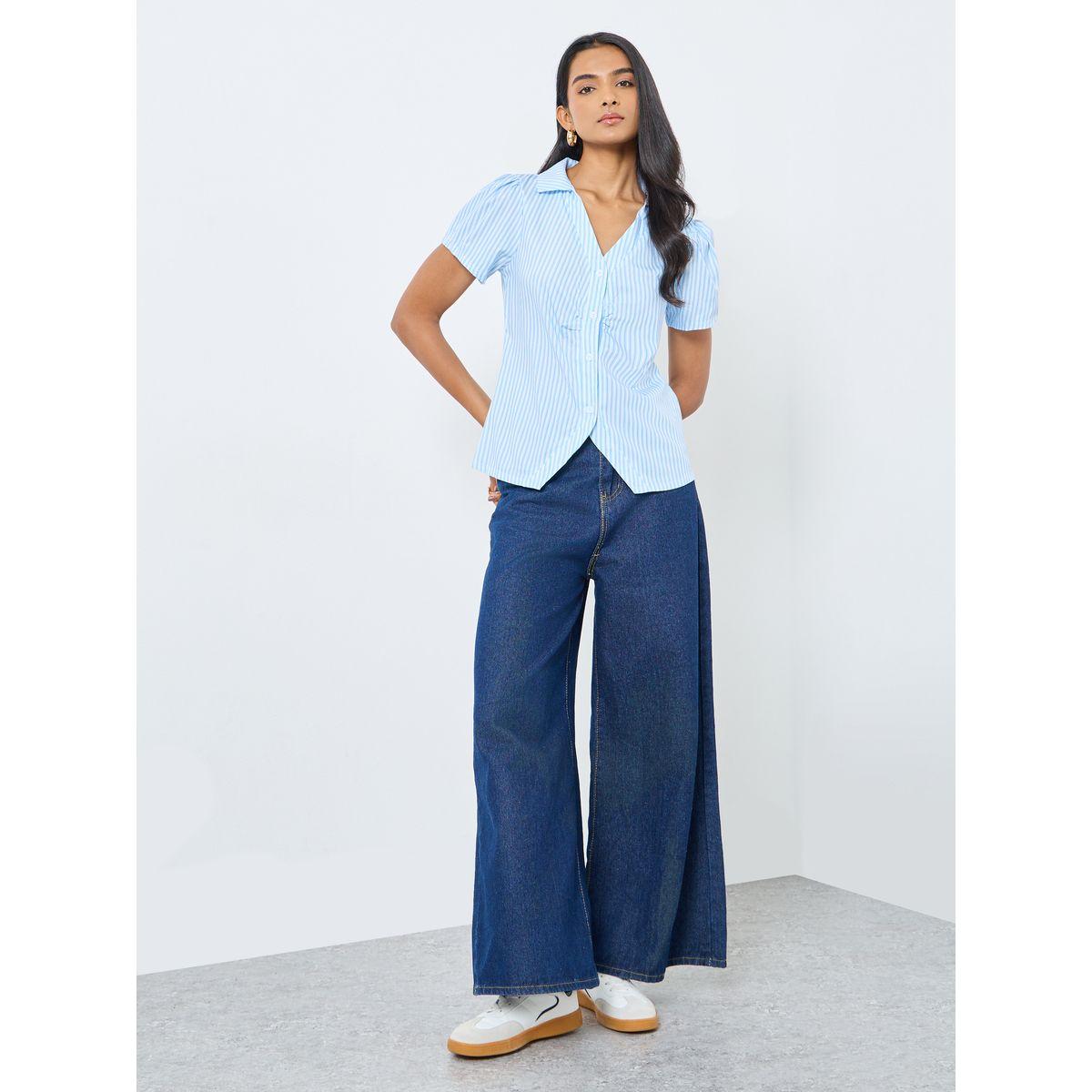 بلوزة مخططة بتفاصيل أزرار-women-clothing-shirtsandblouses-shirts-image-2