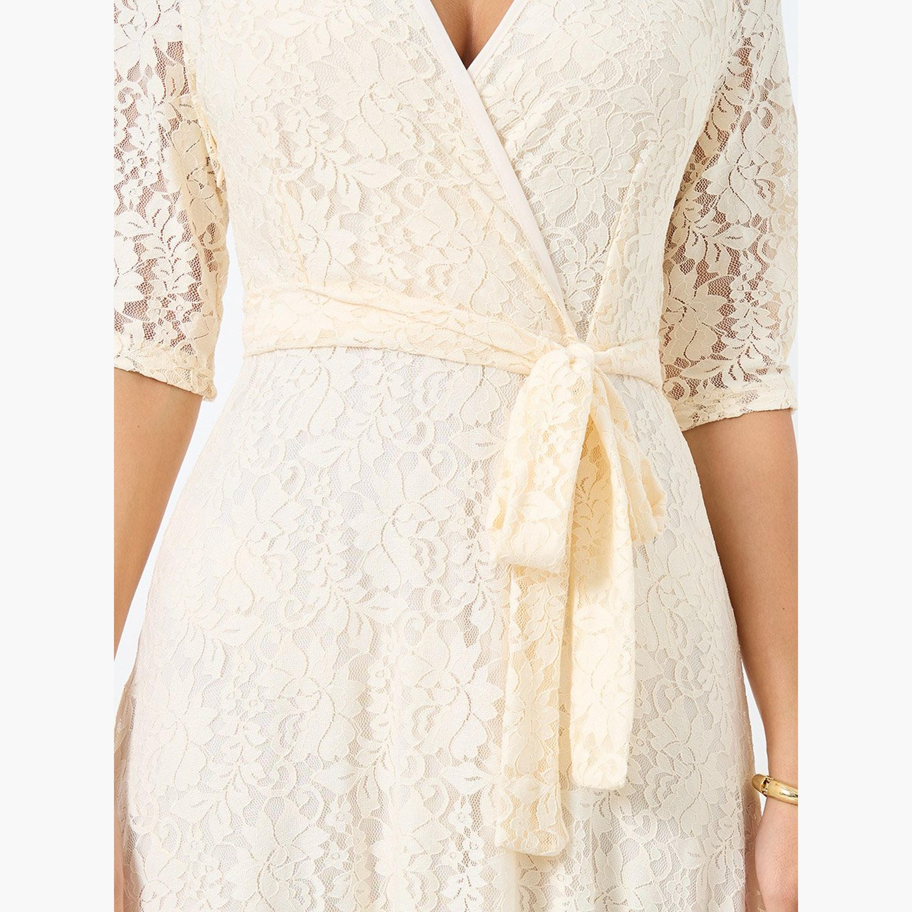 Styli Lace Waist Tie A-Line Maxi Dress with 3/4th Sleeves-women-clothing-dresses-image-4