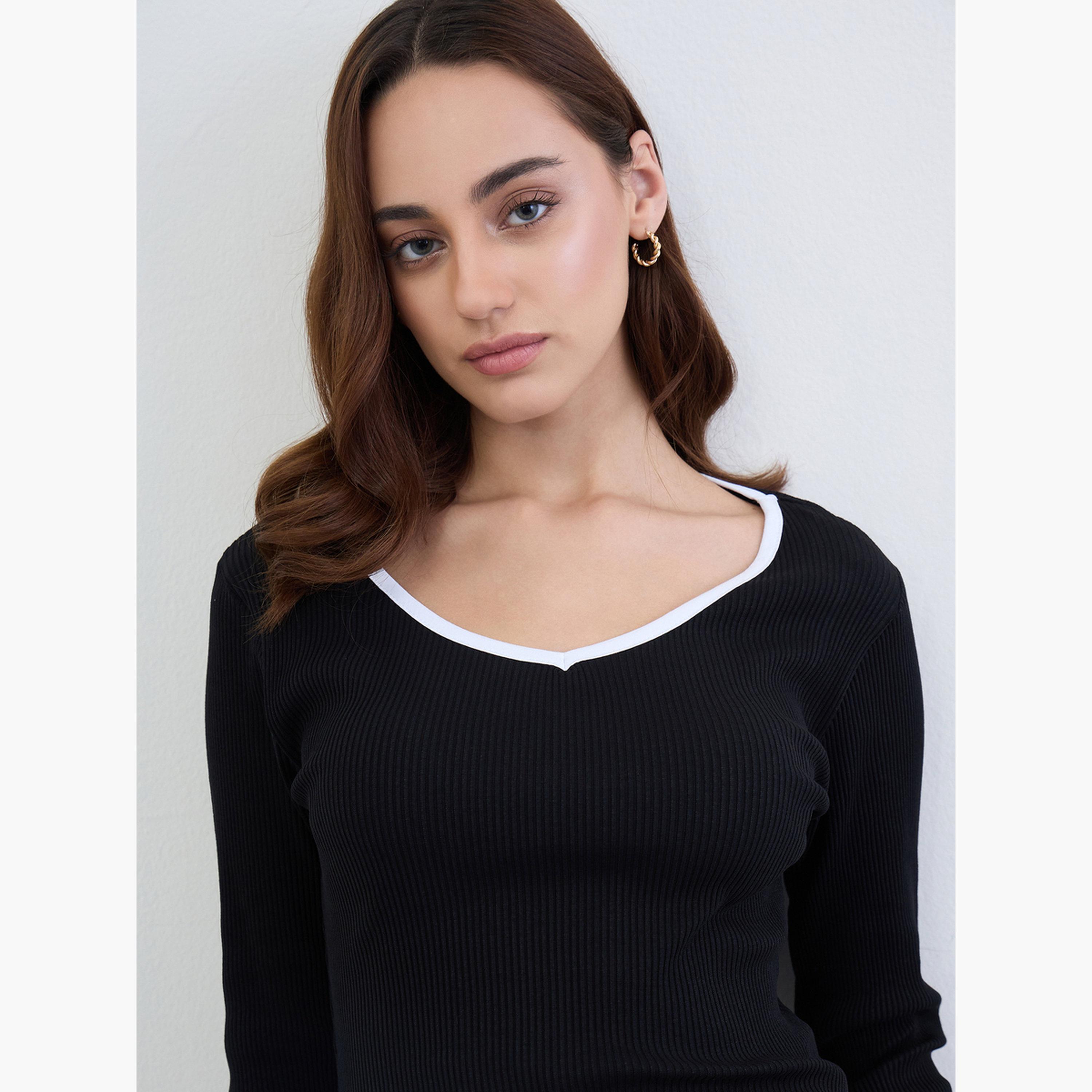 Styli Women Black Knit Top with White Trim-women-clothing-tshirts-image-4