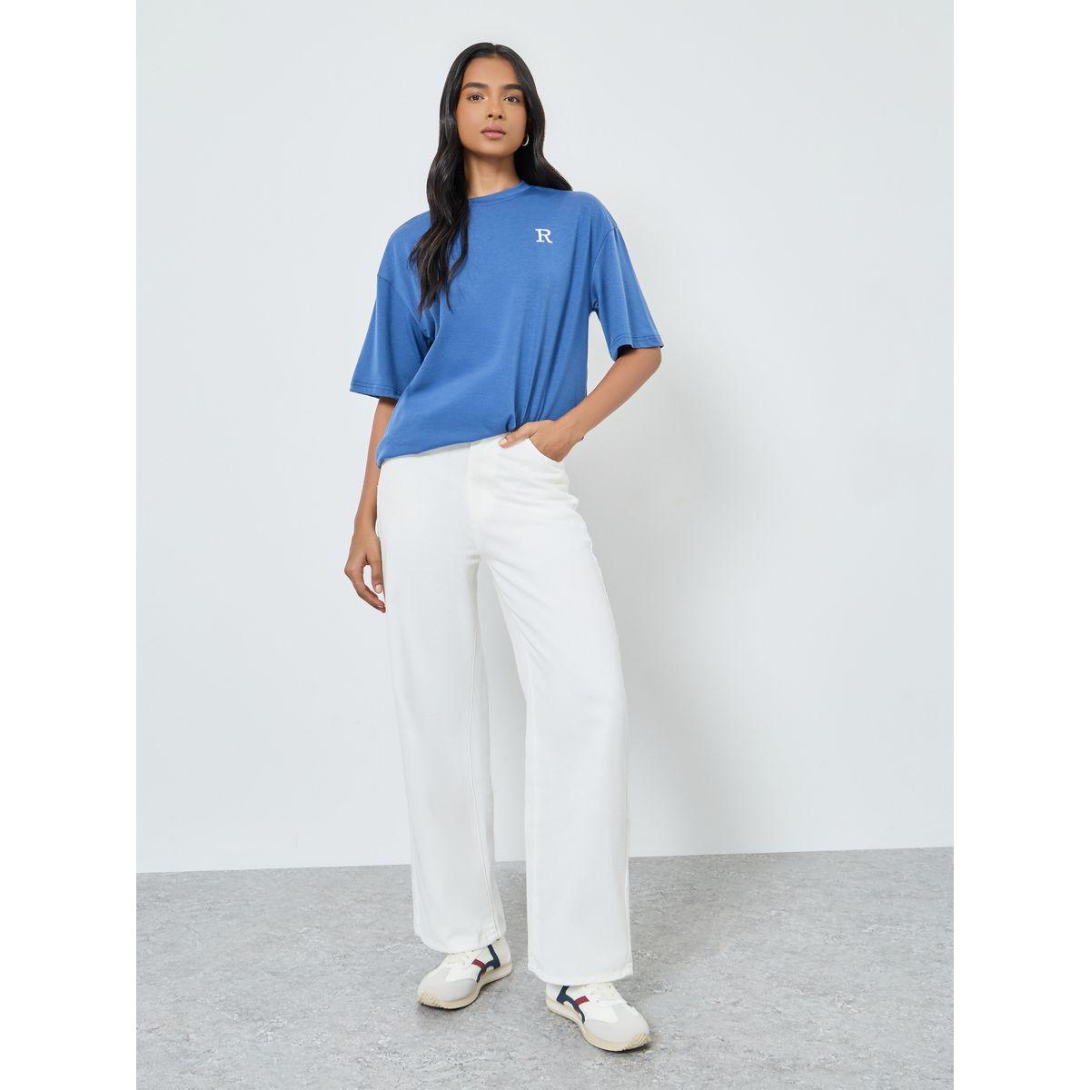 بنطال جينز سادة بقصة مريحة وخصر متوسط-women-clothing-bottoms-jeans-image-1