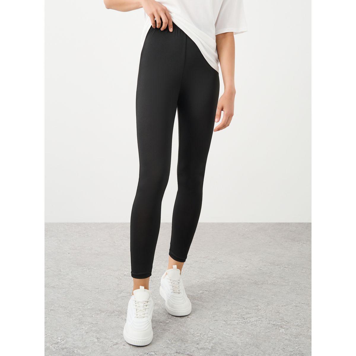 Styli Back Graphic Print T-Shirt and Leggings Co-Ords-women-clothing-coordsets-image-5