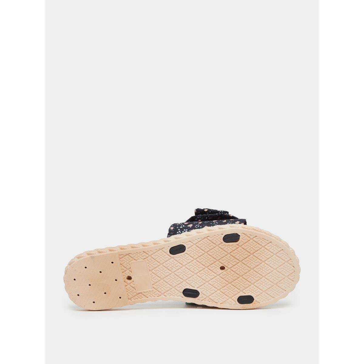 صندل فلات بتفاصيل فيونكة-women-shoes-flipflopsandslides-image-6