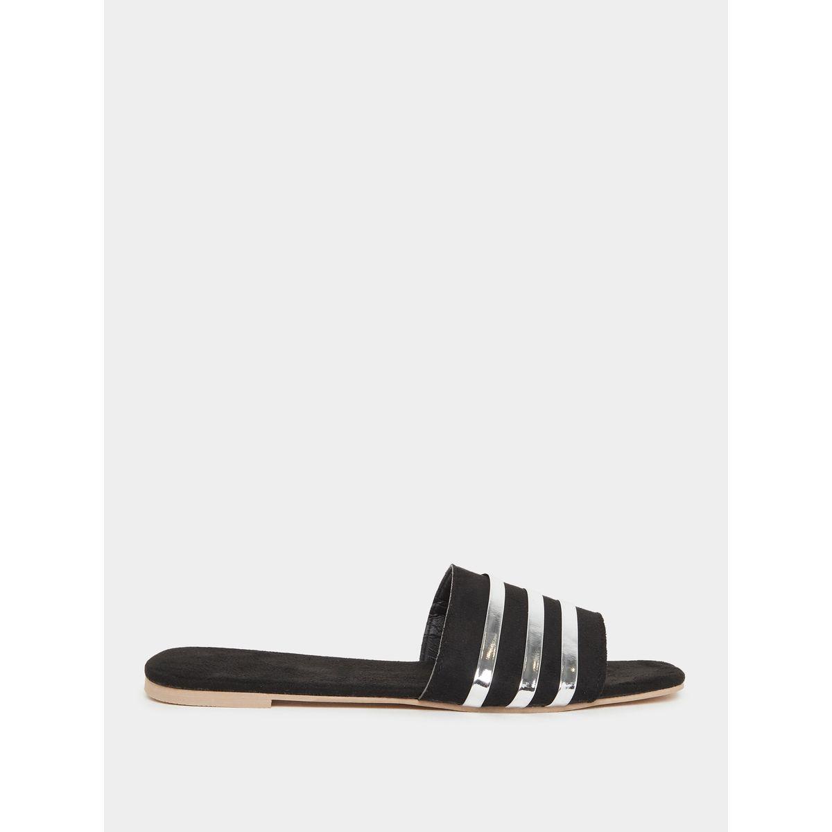 صندل فلات بتفاصيل ميتاليك-women-shoes-flipflopsandslides-image-1