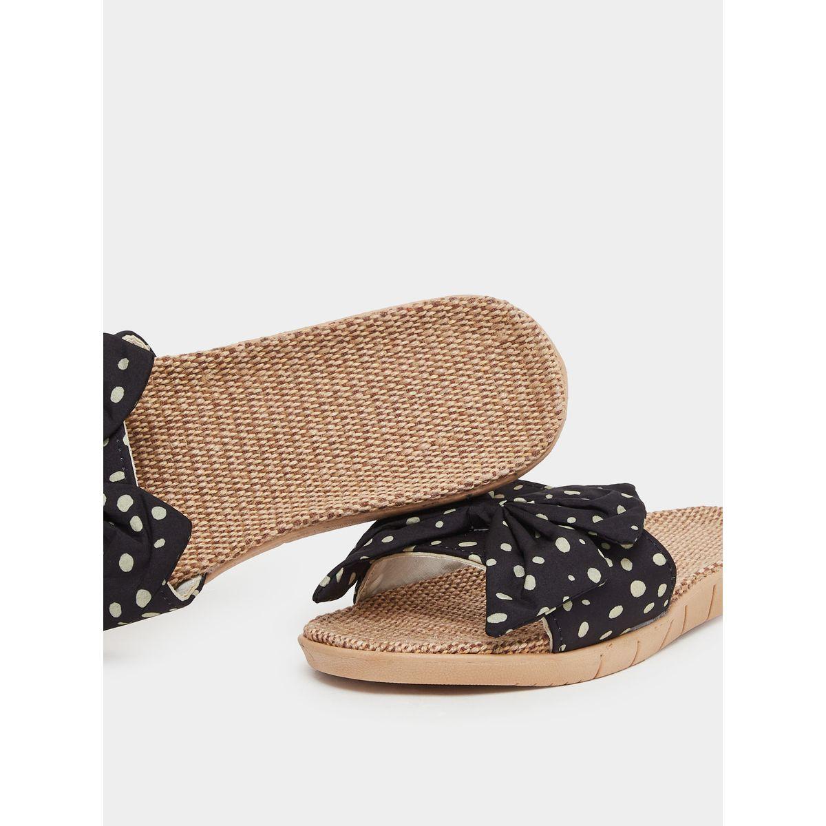 Styli Polka Dot Print Bow Detail Flat Sandals-women-shoes-sandals-flats-image-3
