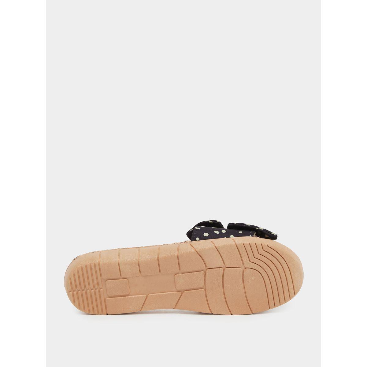 Styli Polka Dot Print Bow Detail Flat Sandals-women-shoes-sandals-flats-image-6