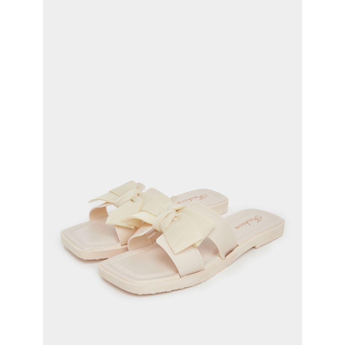 Styli Solid Bow Detail Flat Sandals-women-shoes-flipflopsandslides-image-2