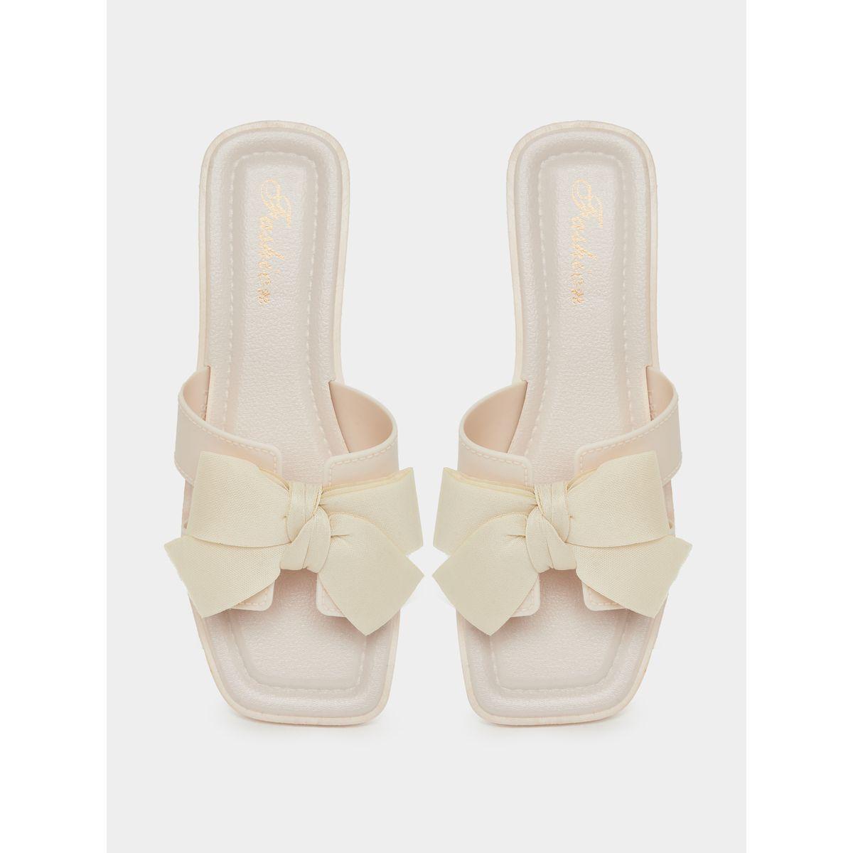 Styli Solid Bow Detail Flat Sandals-women-shoes-flipflopsandslides-image-5