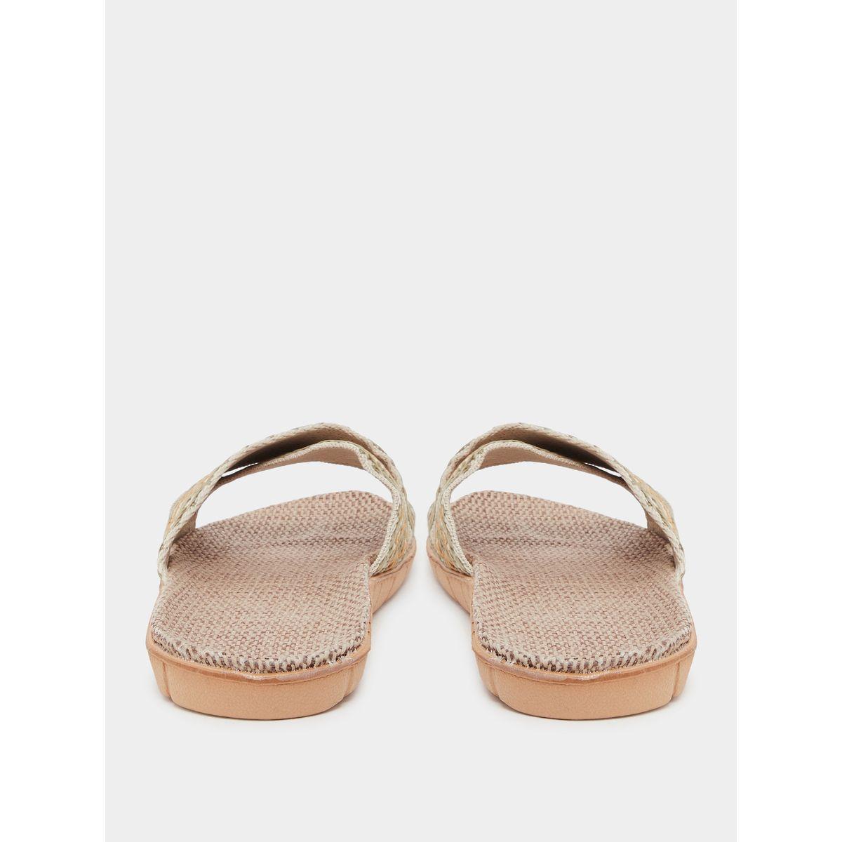 صندل بتفاصيل سيور كروس-women-shoes-flipflopsandslides-image-4