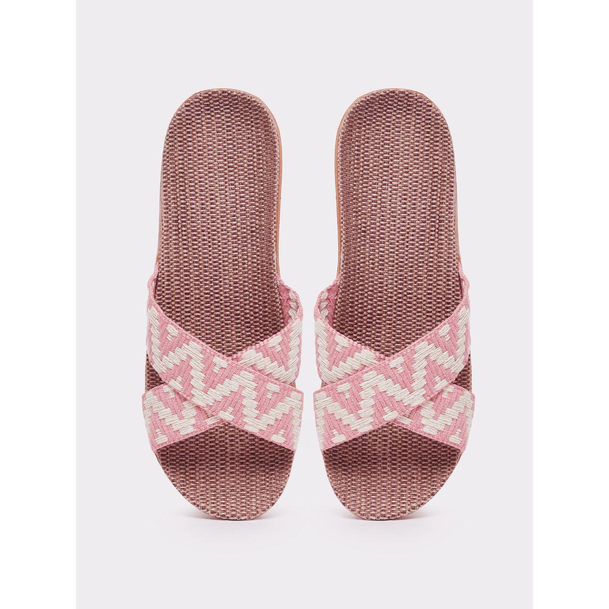 Styli Cross Strap Vamp Flat Sandals-women-shoes-flipflopsandslides-image-5