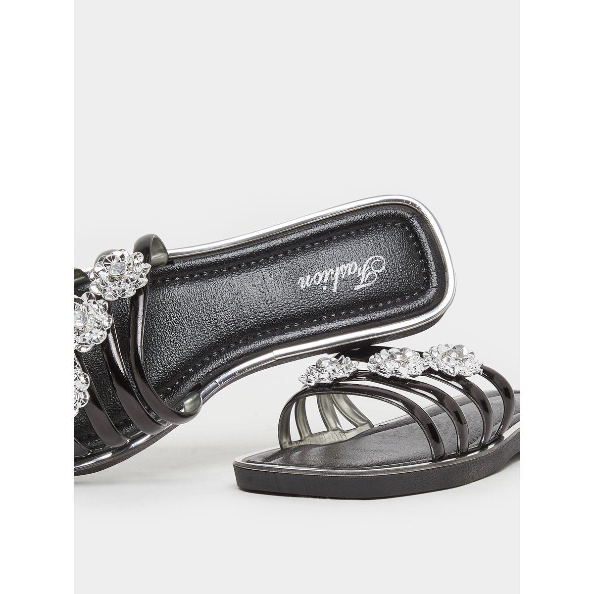 Styli Rhinestone Flower Embellished Flat Sandals-women-shoes-flipflopsandslides-image-3