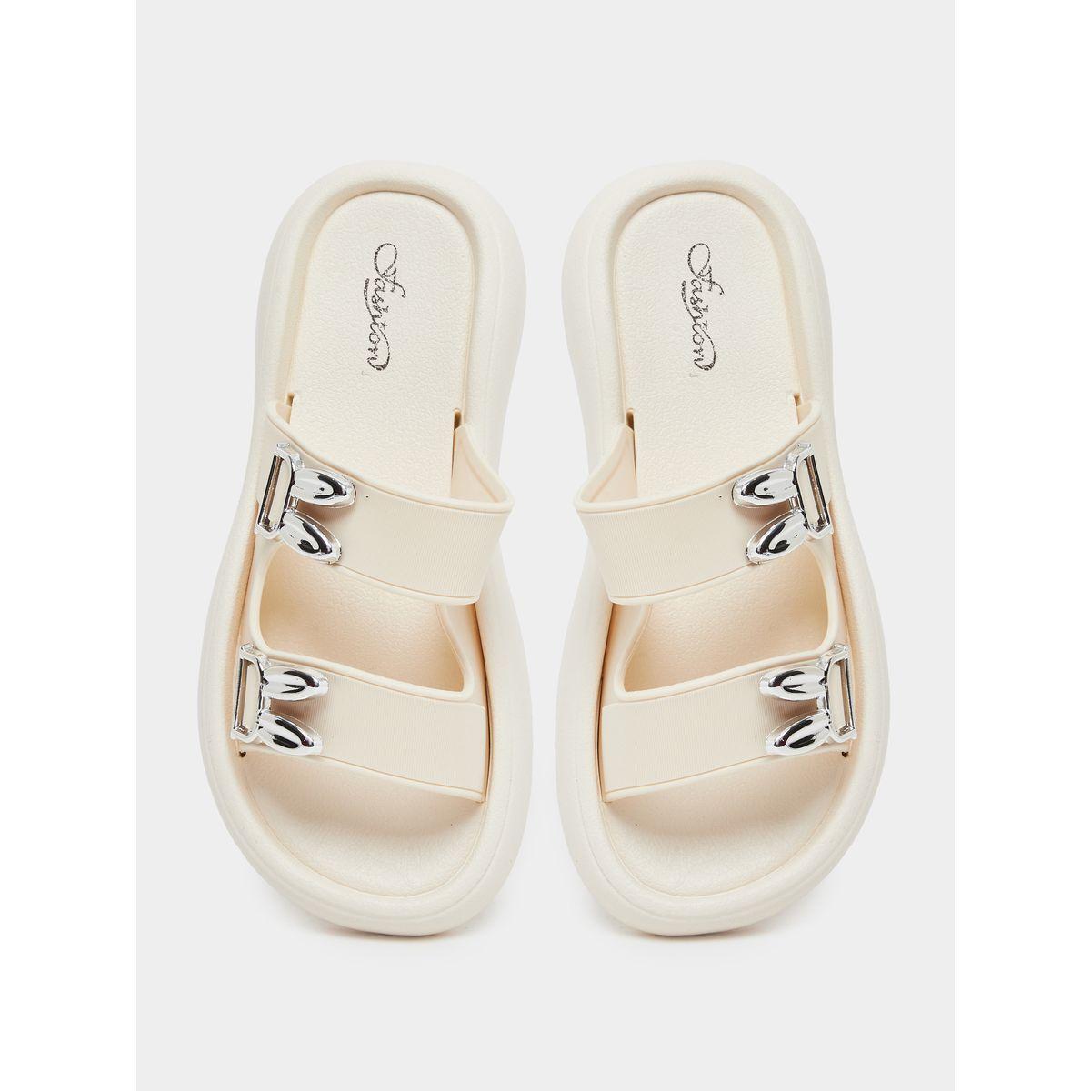 شبشب سهل الارتداء بتفاصيل إبزيم-women-shoes-flipflopsandslides-image-5