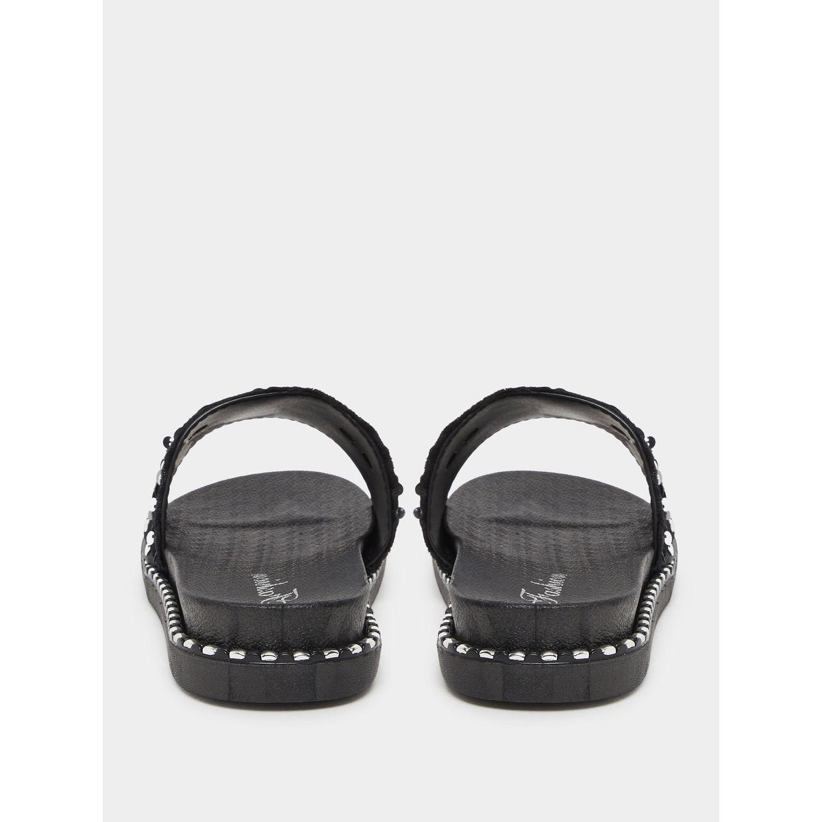 صندل فلات مُنمق بتفاصيل ترتر-women-shoes-sandals-flats-image-3