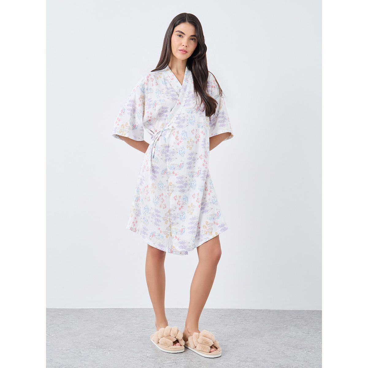 روب مُطبع بالكامل بتفاصيل ربطة جانبية-women-clothing-nightwear-robes-image-1
