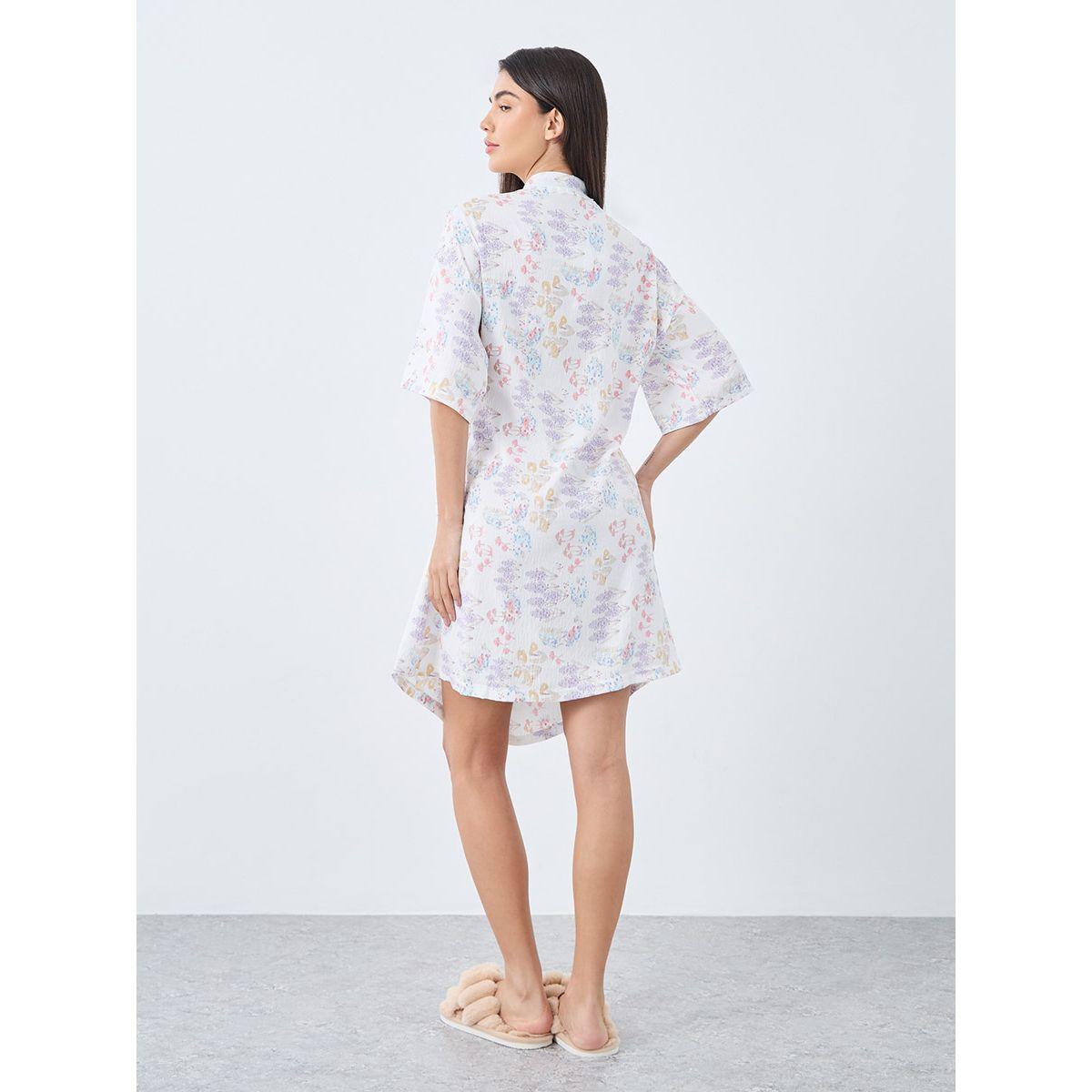 روب مُطبع بالكامل بتفاصيل ربطة جانبية-women-clothing-nightwear-robes-image-4