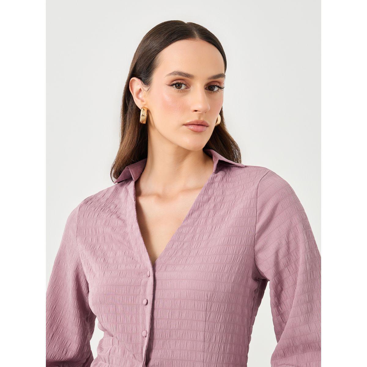 بلوزة بأزرار وتفاصيل بارزة الملمس-women-clothing-shirtsandblouses-shirts-image-3