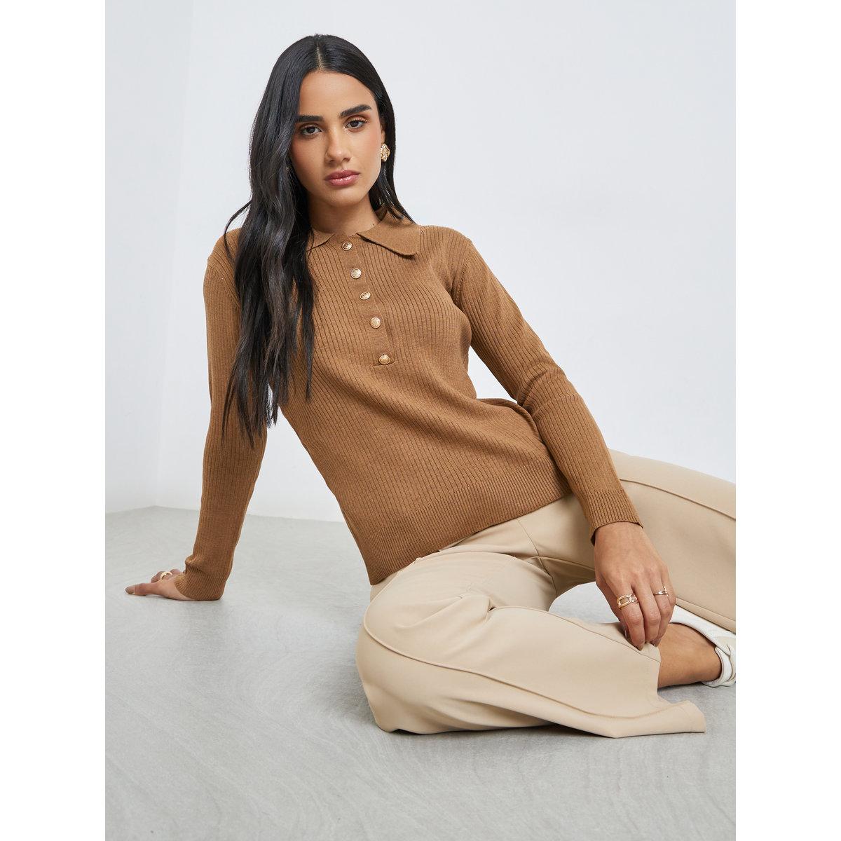 بلوزة بولو محبوكة بتفاصيل مُضلعة-women-clothing-tshirts-image-1
