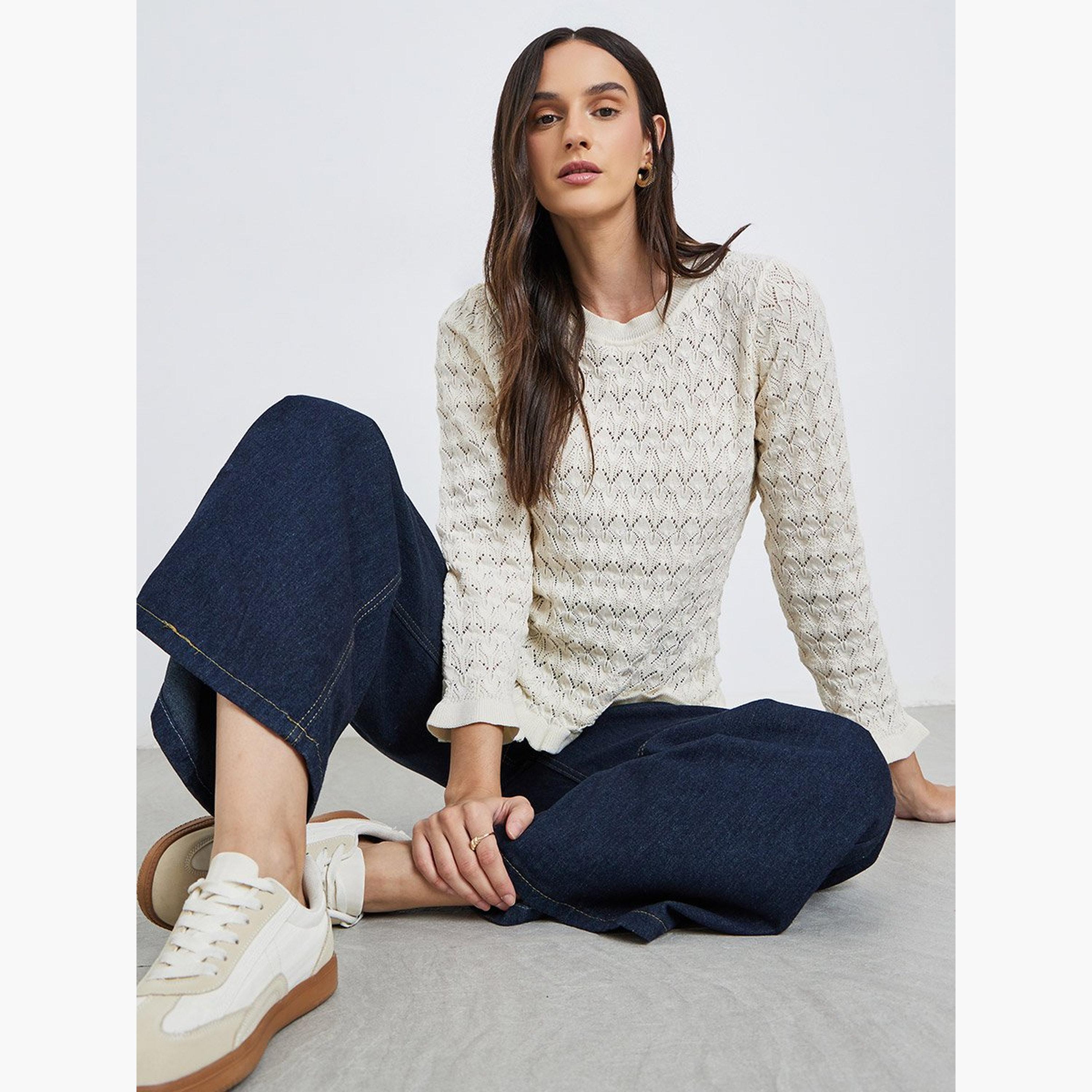ستايلي - بلوزة مضلعة برقبة دائرية ومزخرفة-women-clothing-shirtsandblouses-blouses-image-3