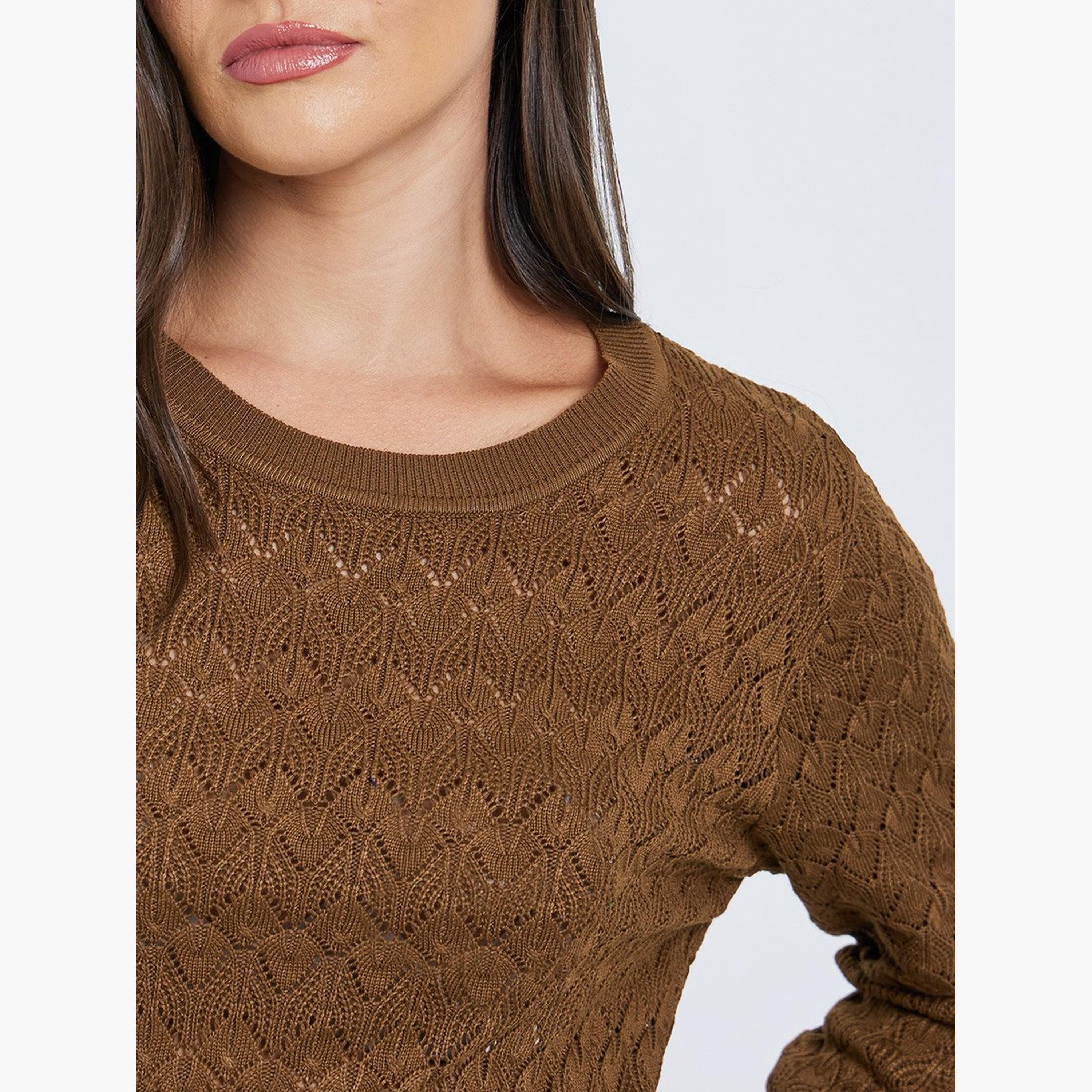 ستايلي - بلوزة مضلعة برقبة دائرية ومزخرفة-women-clothing-shirtsandblouses-blouses-image-3