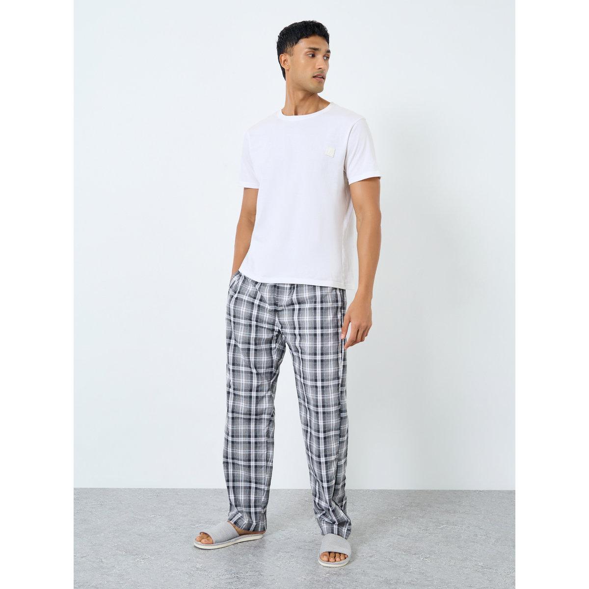 طقم بيجاما قطنية بطبعة مربعات-men-clothing-nightwear-pyjamaandshorts-image-3