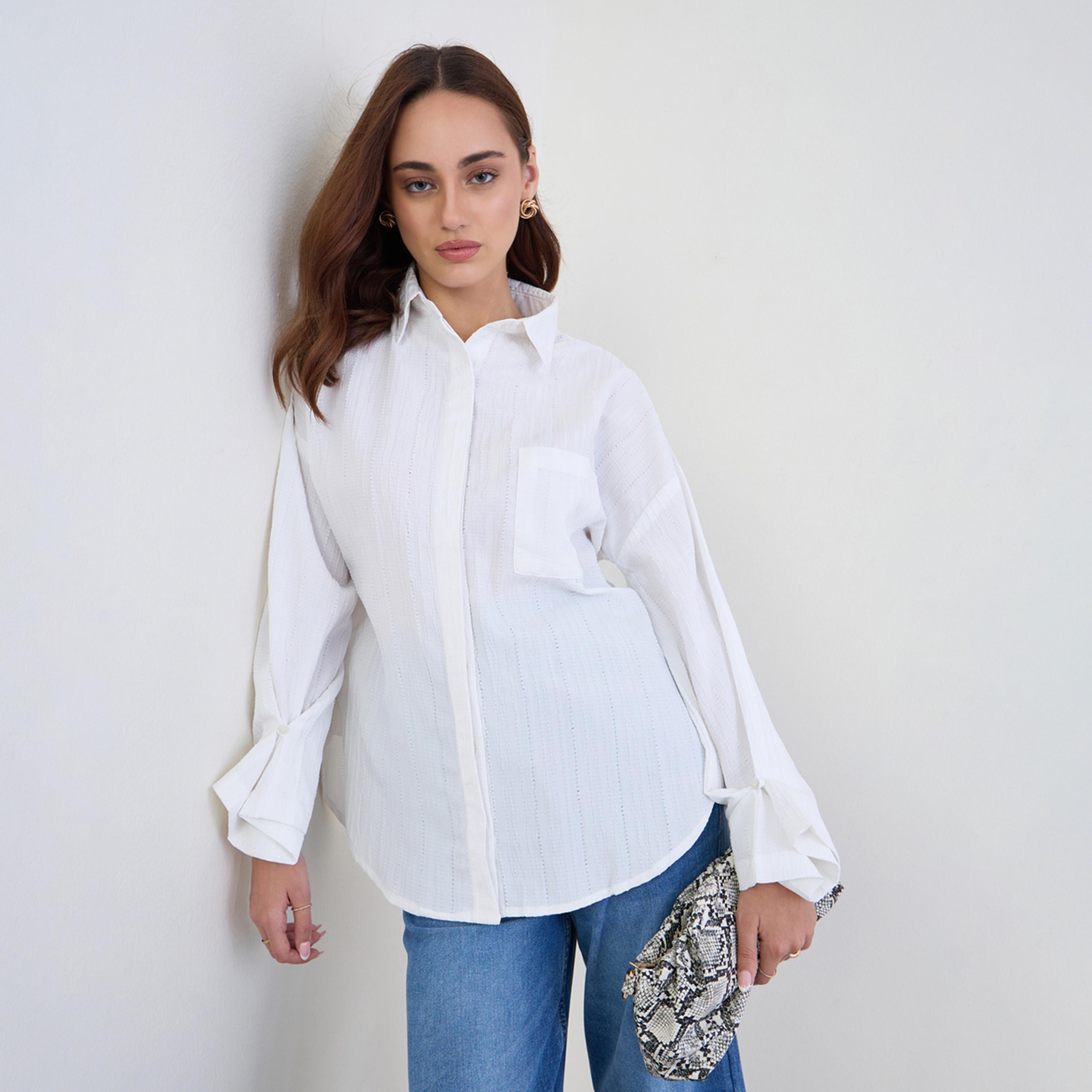 ستايلي - قميص مقاس كبير اوفر سايز  ذو نسيج محكم وأكمام بأزرار-women-clothing-shirtsandblouses-shirts-image-1