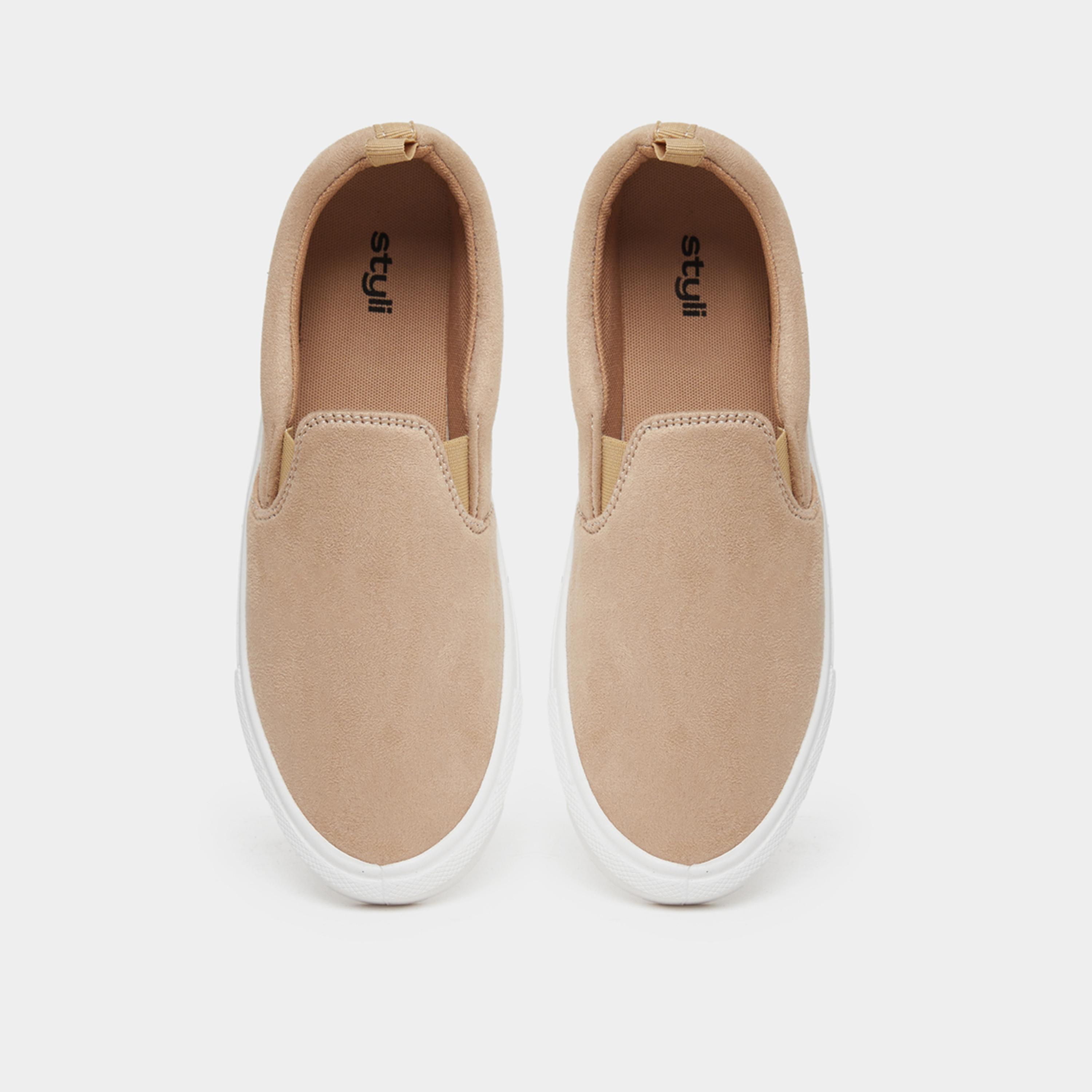 ستايلي - حذاء كاجوال سهل الارتداء بمظهر جلد سويدي للرجال-men-shoes-sneakers-image-3