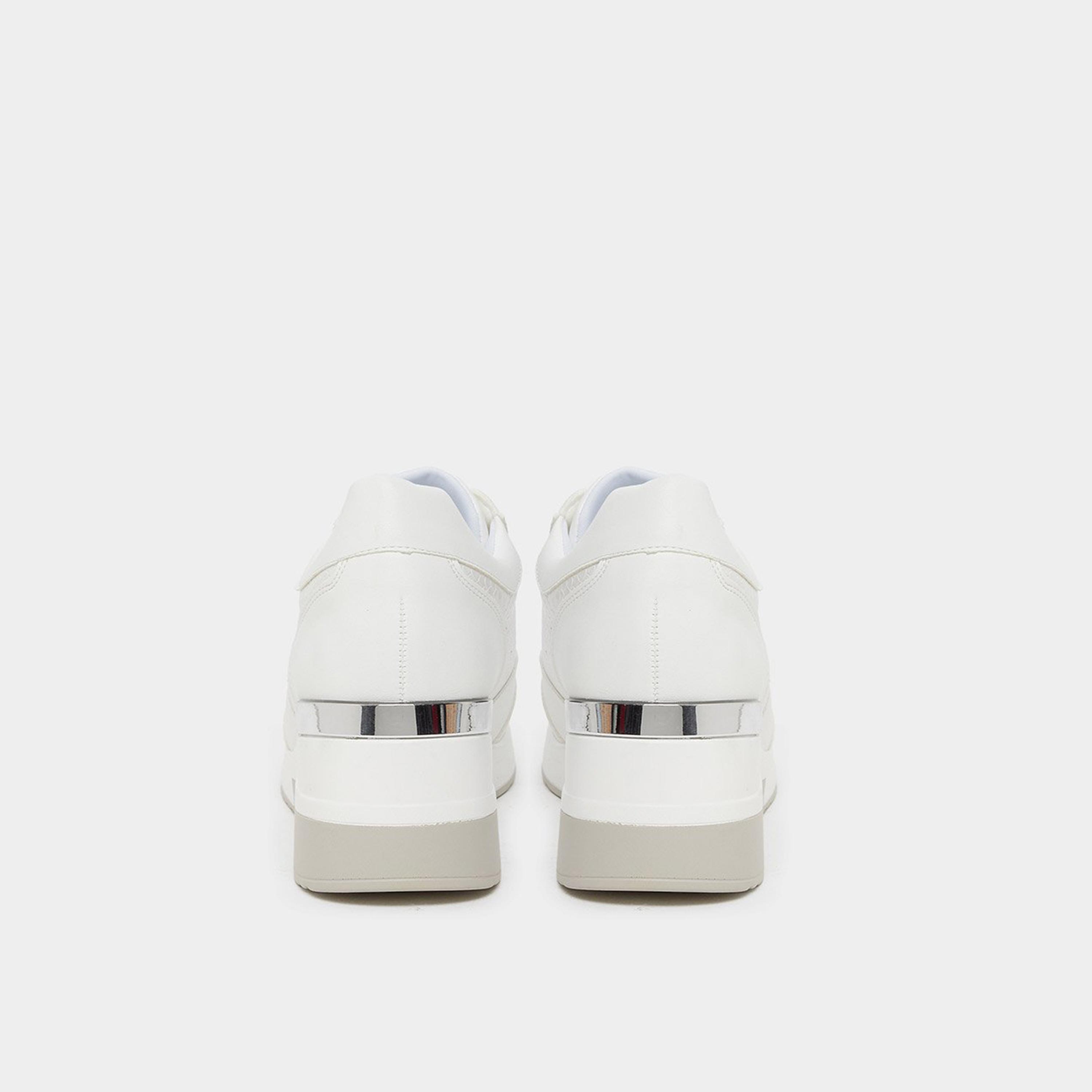 ستايلي - حذاء رياضي برباط ذو ملمس منسوج-women-shoes-sneakers-image-5