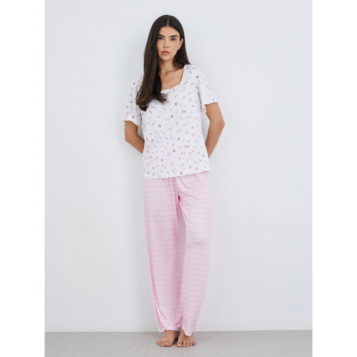 Styli Disty Print Square Neck T-Shirt and Striped Pyjama Set-women-clothing-nightwear-pyjamas-longsets-image-1