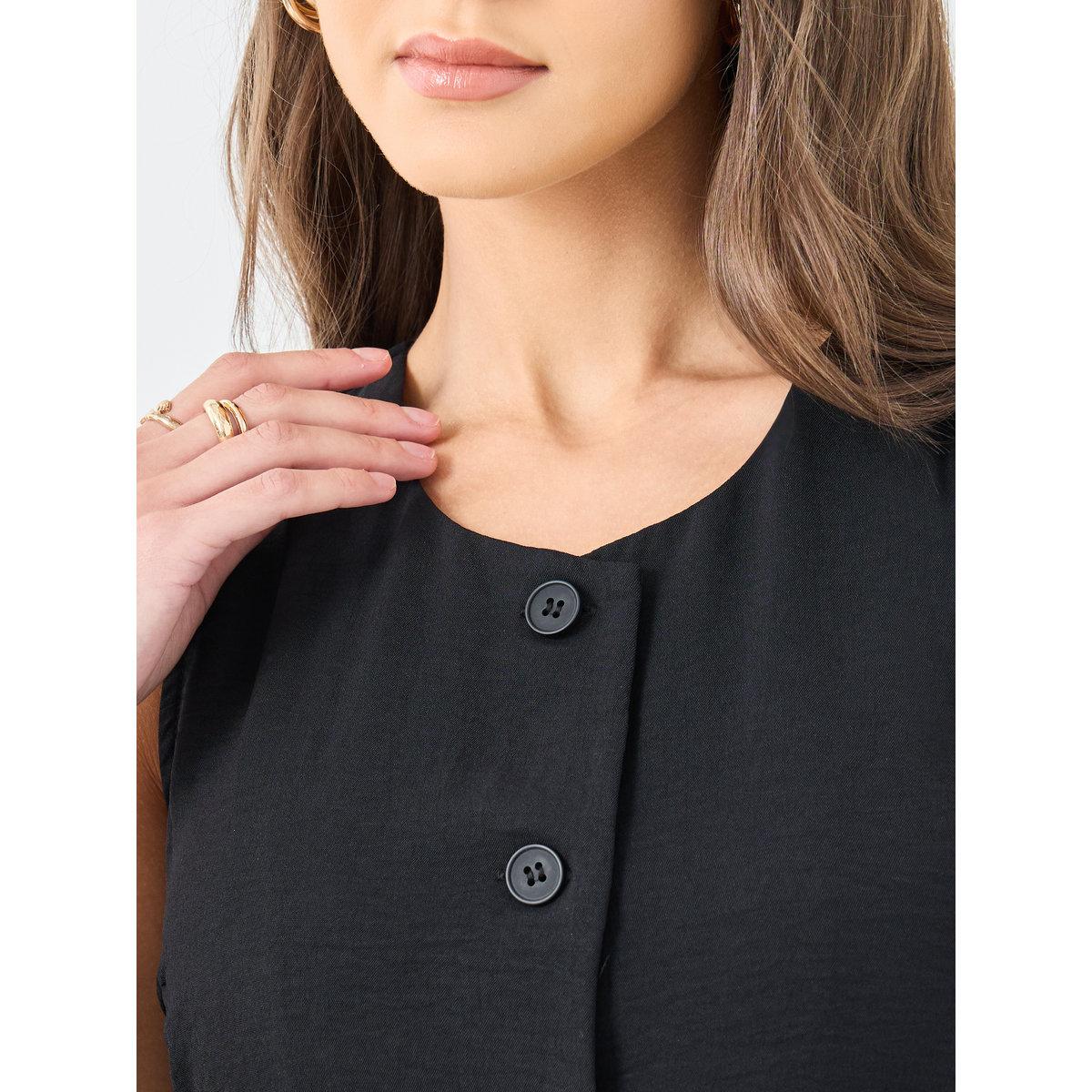 طقم منسق من بنطال وبلوزة بتفاصيل أزرار-women-clothing-coordsets-image-3