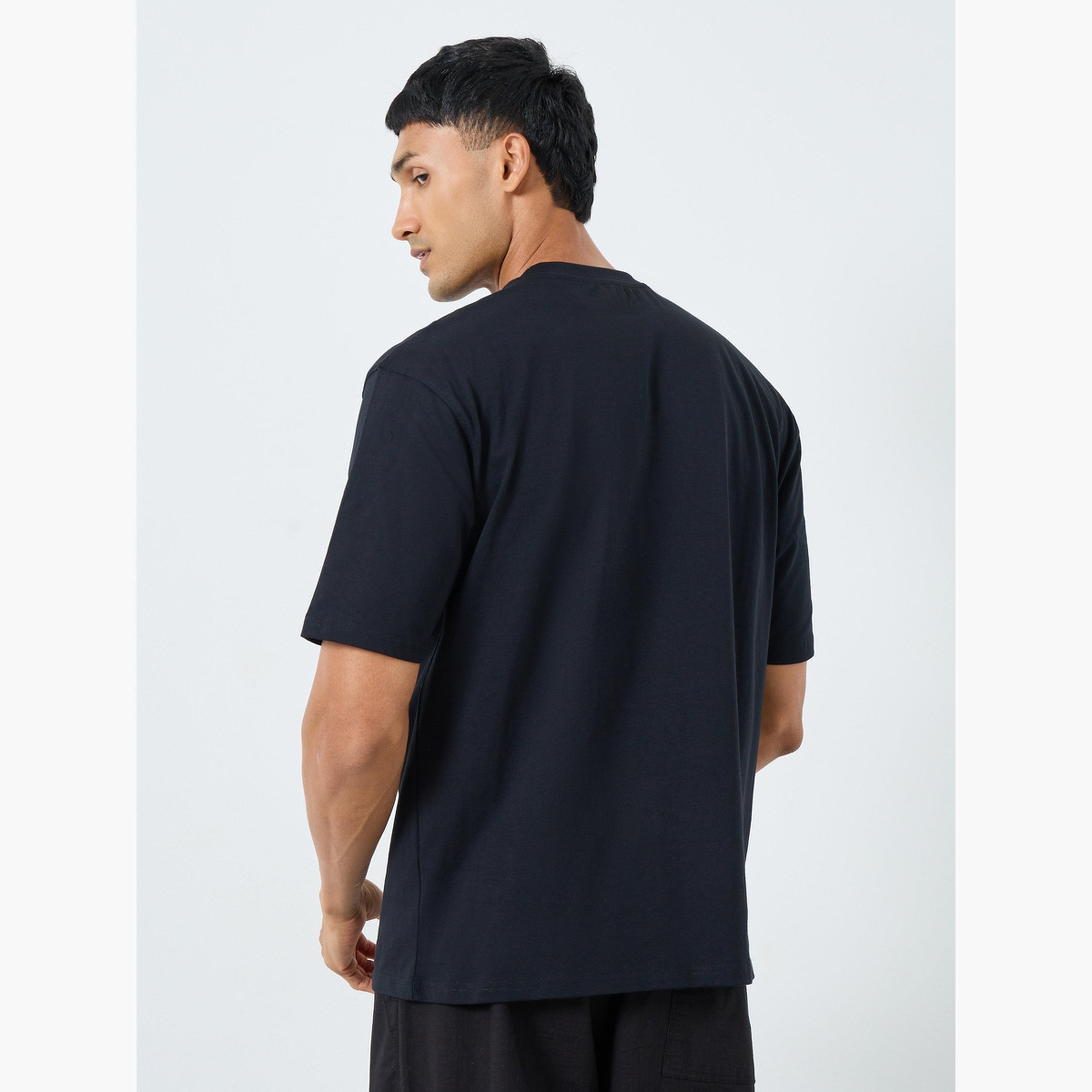 Styli Men Black Oversized Graphic Print T-Shirt-men-clothing-tshirtsandpolos-tshirts-image-4