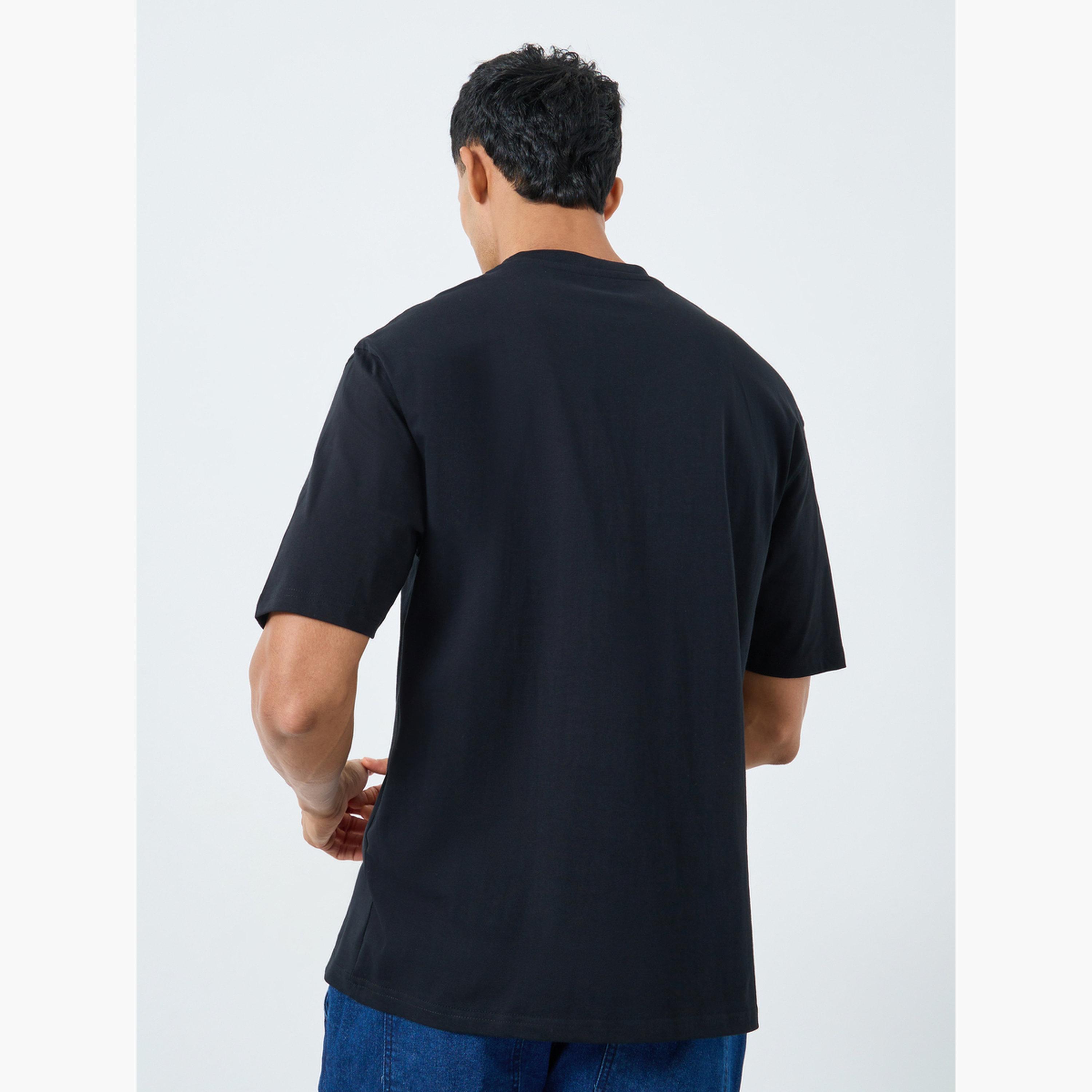 Styli Men Black Graphic Print Oversized T-Shirt-men-clothing-tshirtsandpolos-tshirts-image-4