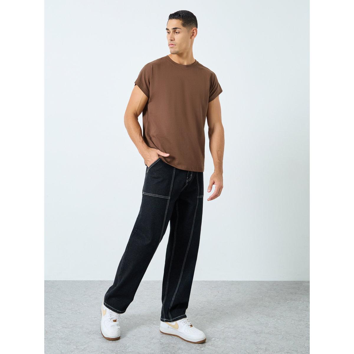 تيشيرت كت فضفاض بطبعة جرافيك-men-clothing-sportswearandactivewear-tshirtsandpolos-image-2