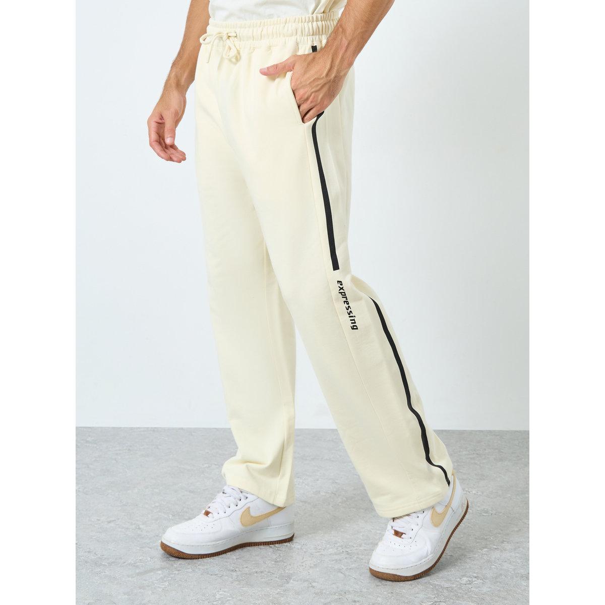 بنطال جوغر بتفاصيل خطوط-men-clothing-bottoms-joggers-image-1