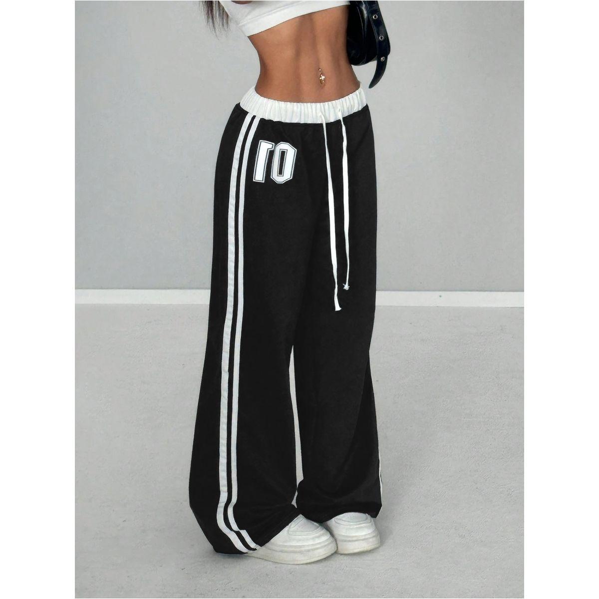 جوغر مخطط بتفاصيل أربطة-women-clothing-bottoms-joggers-image-1