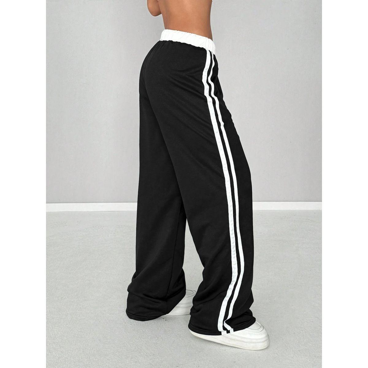 جوغر مخطط بتفاصيل أربطة-women-clothing-bottoms-joggers-image-2