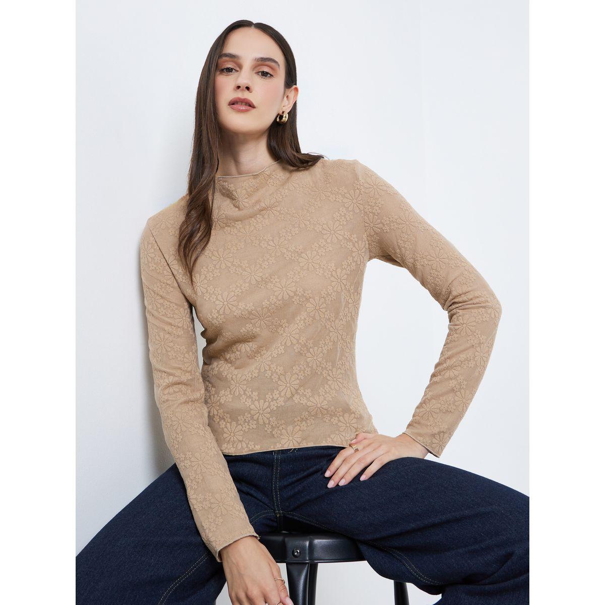بلوزة محبوكة بتفاصيل بارزة الملمس-women-clothing-tshirts-image-1