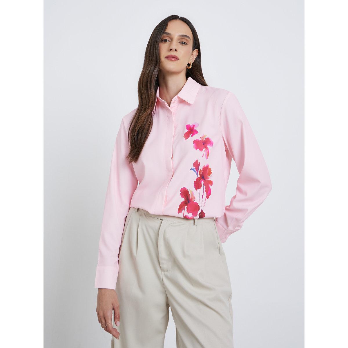 بلوزة بطبعة زهور بتفاصيل أزرار-women-clothing-shirtsandblouses-shirts-image-1